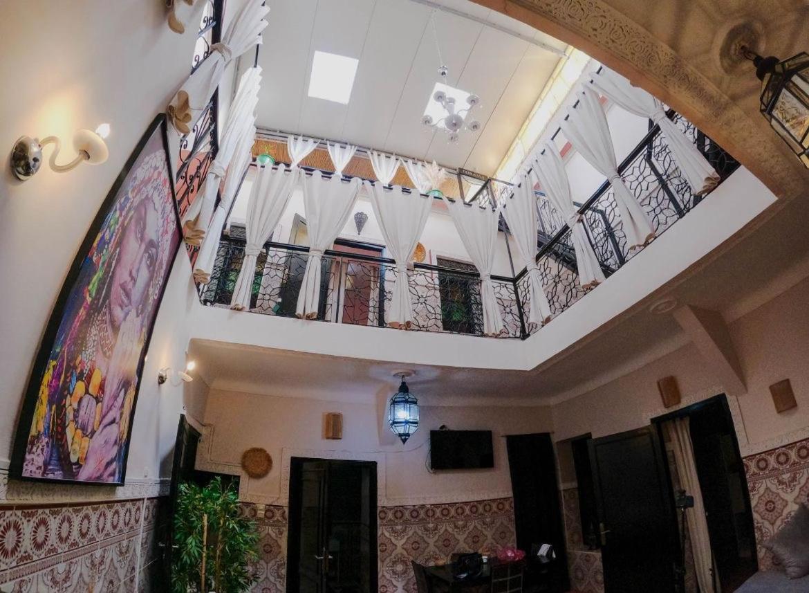 riad msholidays - privatisé jusqu'à 8 personnes - jacuzzi Marrakesh Exterior foto