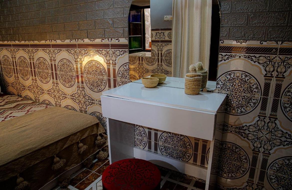 riad msholidays - privatisé jusqu'à 8 personnes - jacuzzi Marrakesh Exterior foto