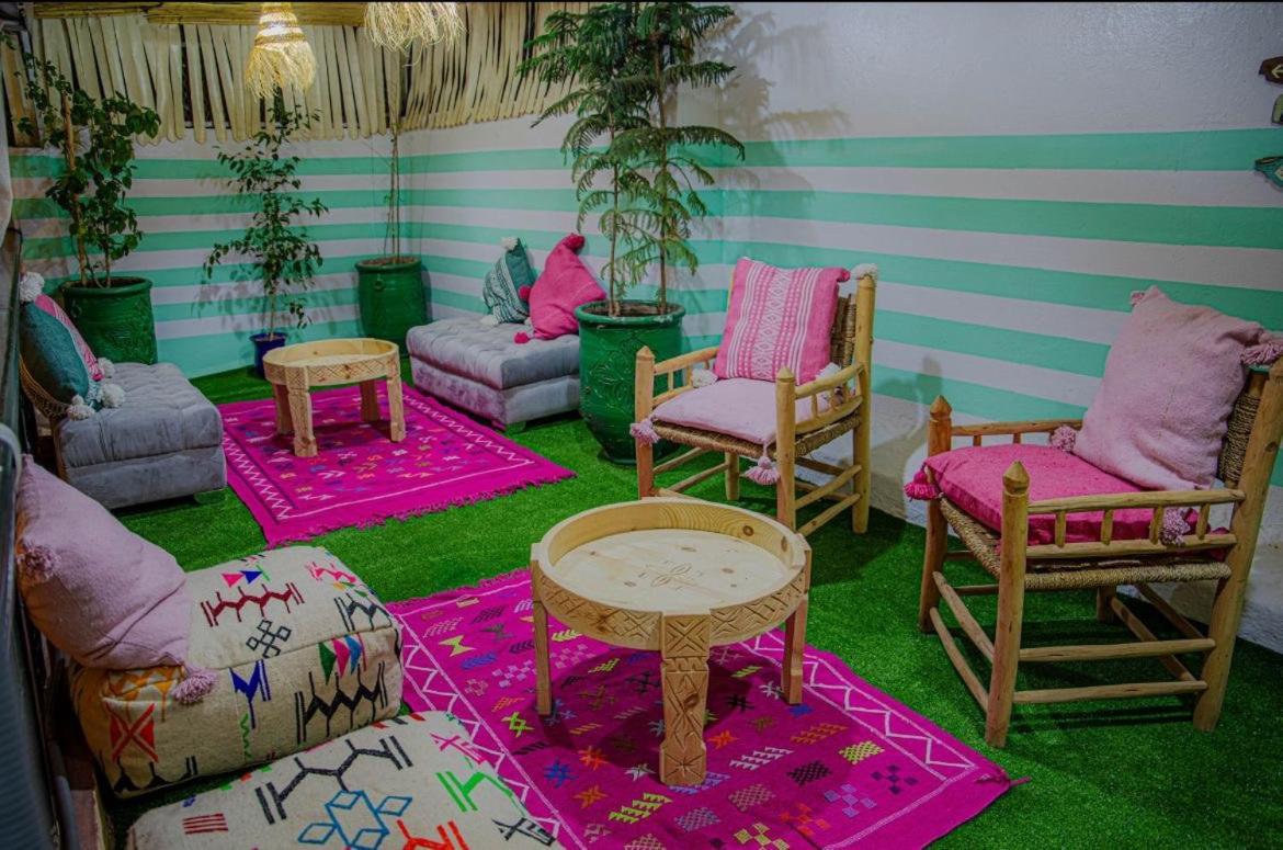 riad msholidays - privatisé jusqu'à 8 personnes - jacuzzi Marrakesh Exterior foto