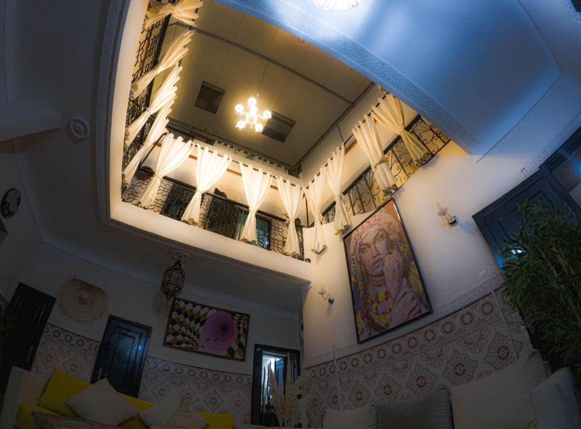 riad msholidays - privatisé jusqu'à 8 personnes - jacuzzi Marrakesh Exterior foto