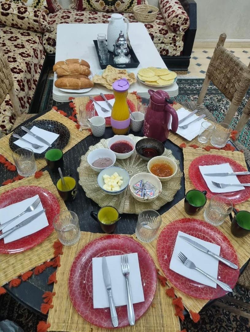 riad msholidays - privatisé jusqu'à 8 personnes - jacuzzi Marrakesh Exterior foto